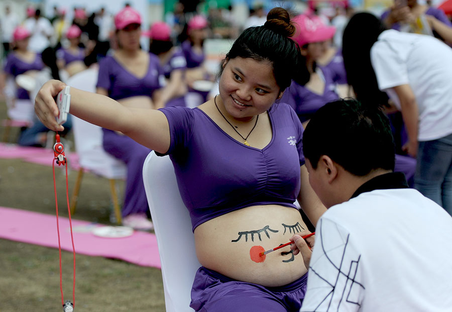 Featured image of post Picture Of Chinese Pregnant Woman